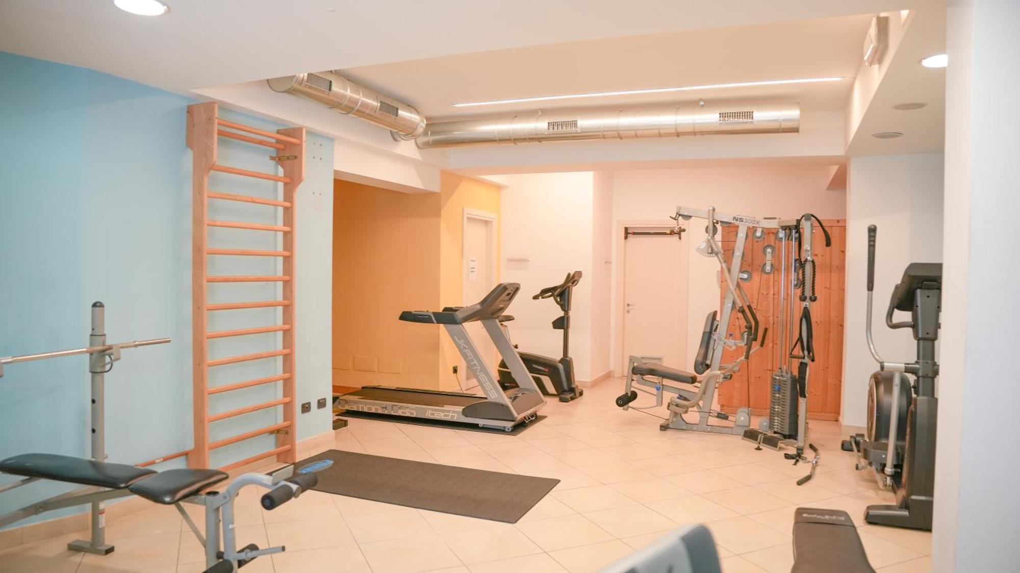 Hotel Europa Reggio nell'Emilia Esterno foto