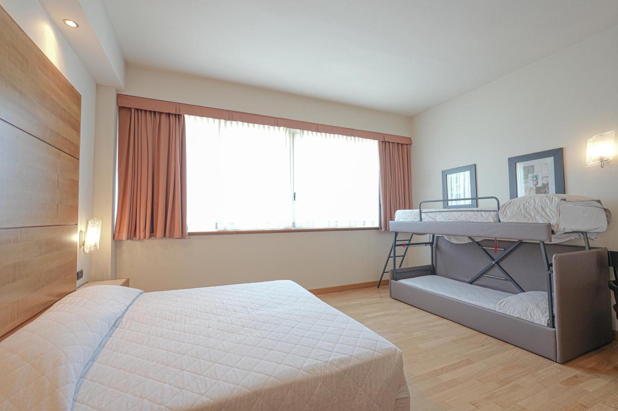 Hotel Europa Reggio nell'Emilia Esterno foto